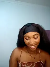 Hannah_107 stripchat stream image