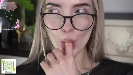 MaeEversley stripchat stream image