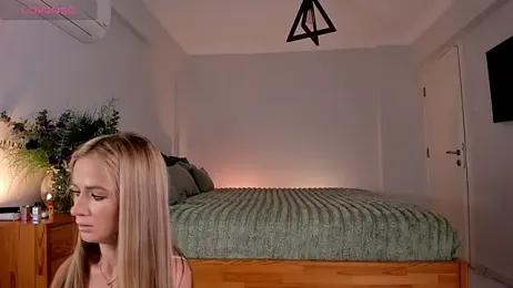 Miya_Nika stripchat stream image