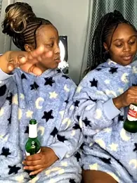 Pearl_00 stripchat stream image