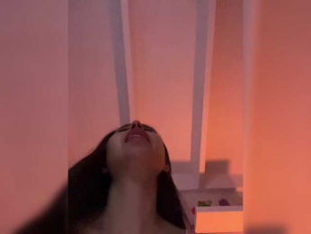 SallyeLeins bongacams stream image