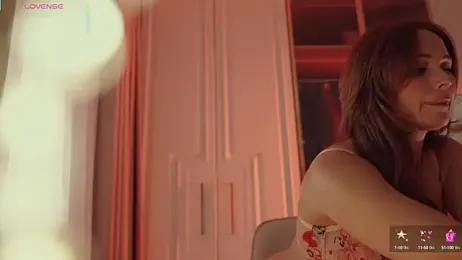 MilaDYstarlight stripchat stream image