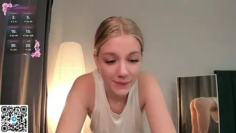 MoniBless stripchat stream image