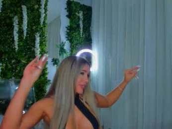 zinasquirts chaturbate stream image