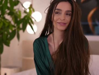 dovia chaturbate stream image