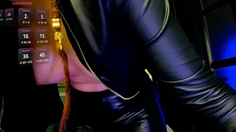 1Munique stripchat stream image