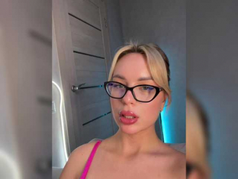 Mila-m bongacams stream image