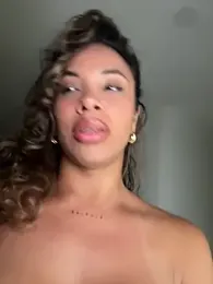 Brunettexio stripchat stream image