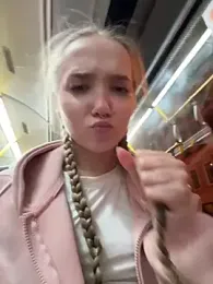 bambi_lu stripchat stream image