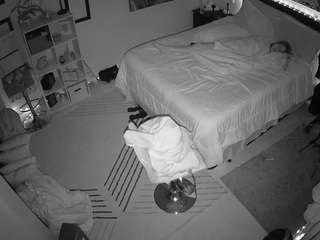 voyeurcam-hornyhostel-01 camsoda stream image