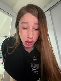 roouse stripchat stream image