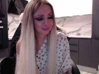 blondalina bongacams stream image