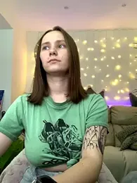 HotCaramellsTV stripchat stream image, 07.10.2025 10:00