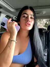 Sweet_and_caramel stripchat stream image