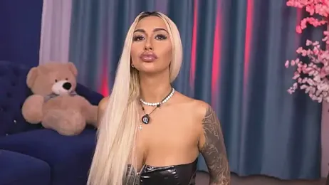 GoldenAmber stripchat stream image