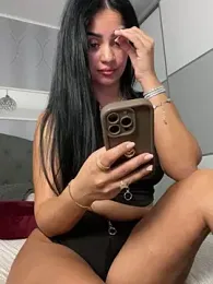 _adelle stripchat stream image