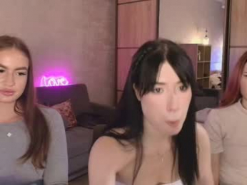 caressyourself chaturbate stream image