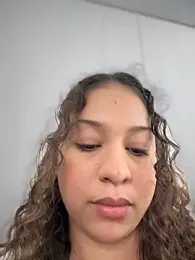 Shara_dreams stripchat stream image