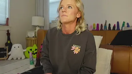 Taylorlove303 stripchat stream image