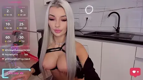 CelyneMay stripchat stream image