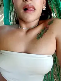 annie-19 stripchat stream image