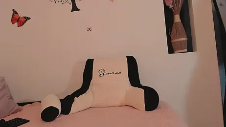 elacoquette stripchat stream image