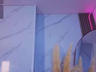 chlooee camsoda stream image