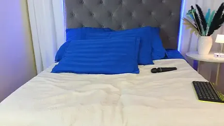 Ariana_Petite stripchat stream image