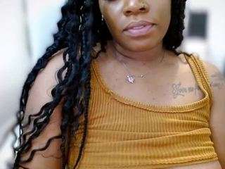 selena42 camsoda stream image