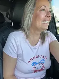 Cherry-red-xo stripchat stream image