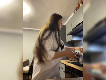 Potifays bongacams stream image