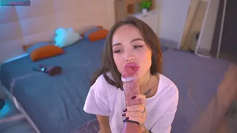 Bllowjoyy stripchat stream image