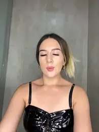 JackieDumont1 stripchat stream image
