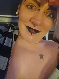 PinkTheHawk stripchat stream image