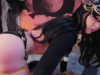 mollyflwers chaturbate stream image