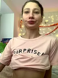 HotCaramellsTV stripchat stream image, 20.10.2025 09:20