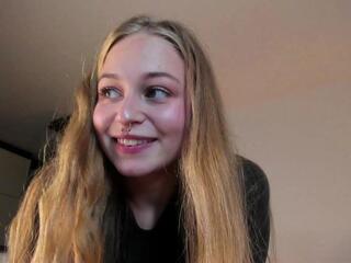 Mia Meowy flirt4free stream image