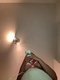 CherryEmmy stripchat stream image