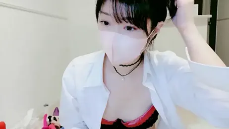 IORio2 stripchat stream image