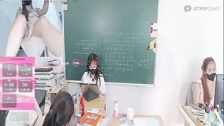 _Math_ stripchat stream image