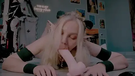 Careful_i_bite stripchat stream image