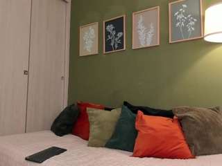 karlyee camsoda stream image