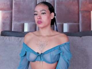 zhuyhong camsoda stream image