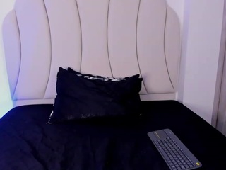 kaity-layne camsoda stream image