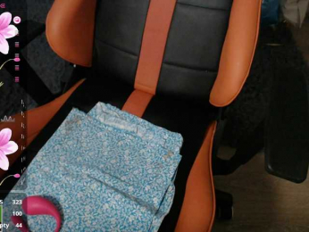 crystalyss bongacams stream image