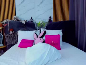 awww_ella chaturbate stream image