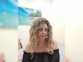 mery8poppins bongacams stream image