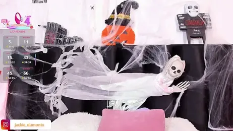 JackieDumont1 stripchat stream image