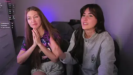 Mari___Anna stripchat stream image