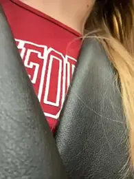 Sunny___Bunny stripchat stream image